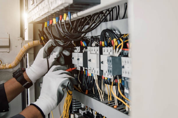 Best Electrical Contractors for Businesses  in Dowagiac, MI